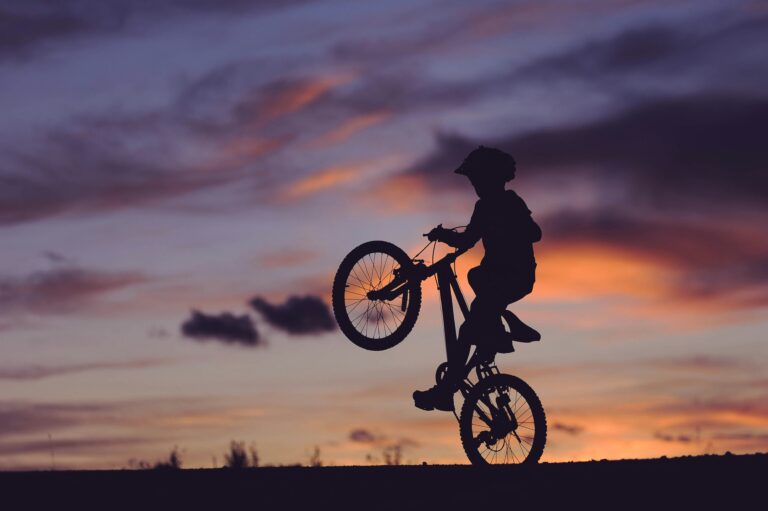 Why Comparison Damages Confidence and How to Build a Healthier Mindset